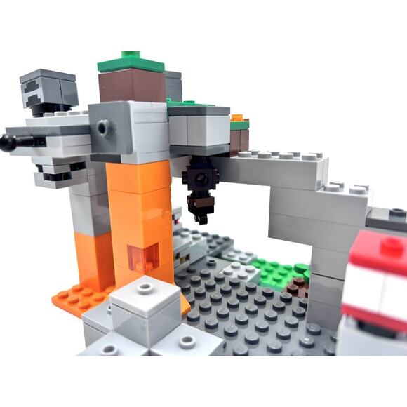 LEGO Minecraft The Zombie Cave 21141 100% Complete Minifigs & Manual Steve‎ Baby - Picture 13 of 14